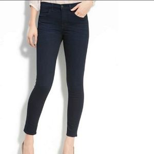 J Brand Skinny Leg Dynamite Jeans sz 25